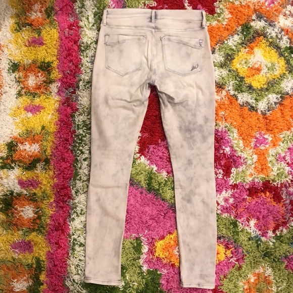 Express Mid-Rise Jean Legging, size 6R - Picture 7 of 10